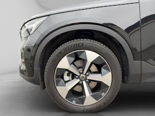 VOLVO XC40 2.0 B4 MH Plus Dark
