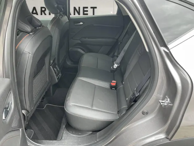 RENAULT Captur 1.3 TCe 140 Initiale EDC