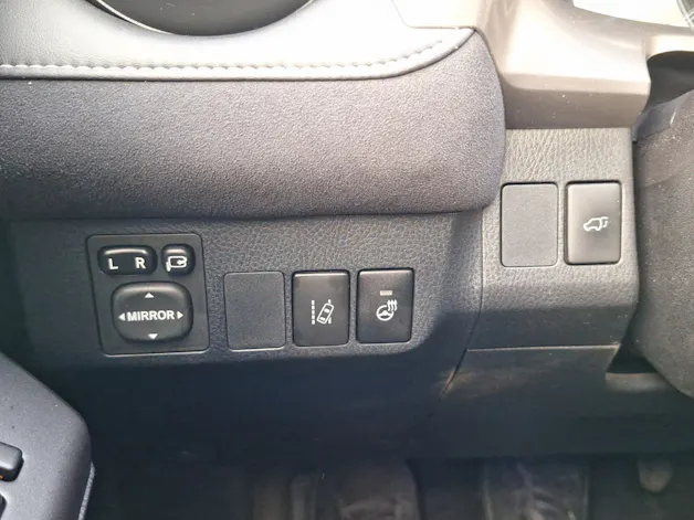 Toyota RAV4 2.5 HSD Sapphire