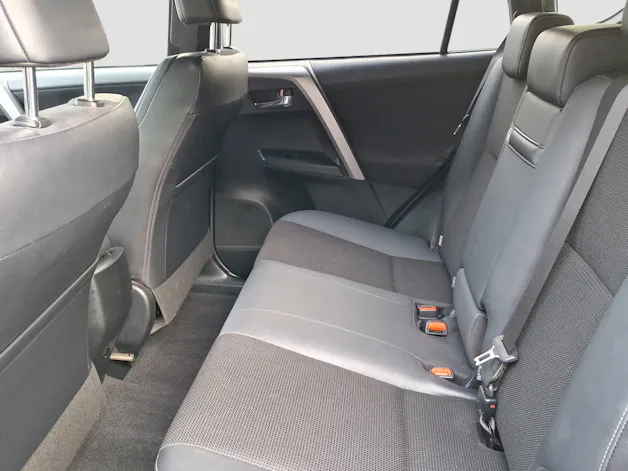 Toyota RAV4 2.5 HSD Sapphire
