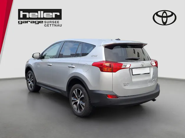 Toyota RAV4 2.0i VMa Style MdS