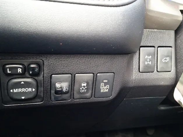 Toyota RAV4 2.0i VMa Style MdS
