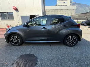 Toyota Yaris 1.5 VVT-i HSD Trend