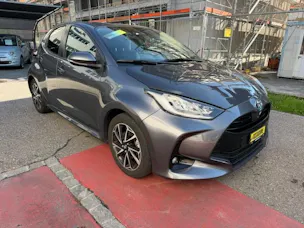 Toyota Yaris 1.5 VVT-i HSD Trend