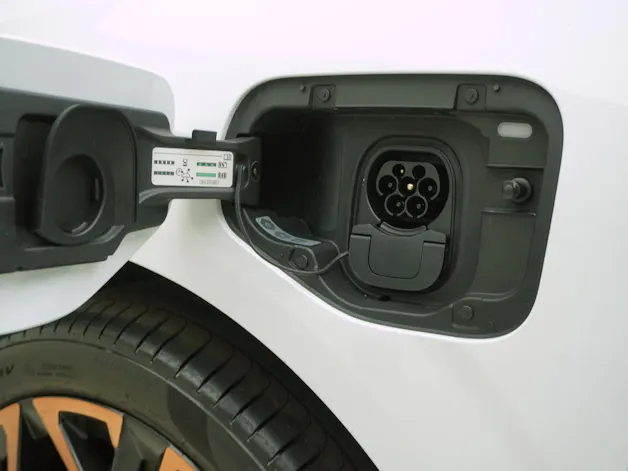 CUPRA Terramar 1.5 DSG e-Plug-in-HYBRID VZ