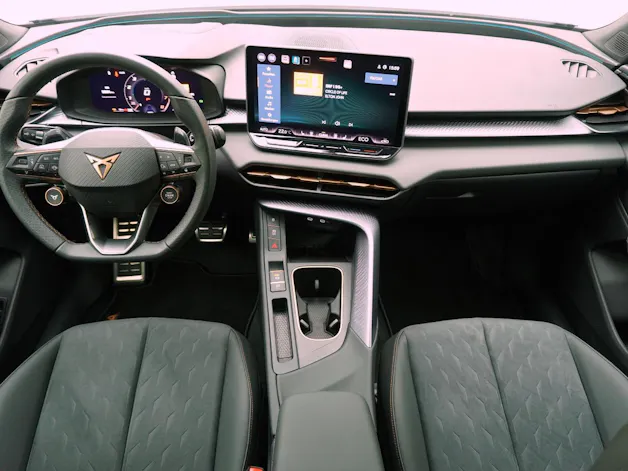CUPRA Terramar 1.5 DSG e-Plug-in-HYBRID VZ