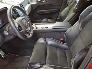 VOLVO XC60 2.0 T8 TE R-Design AWD