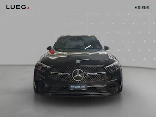 MERCEDES-BENZ GLC 300 4M - AMG / 360 Grad Kamera / Panorama-Dach / Soundsystem