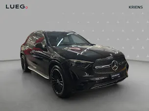 MERCEDES-BENZ GLC 300 4M - AMG / 360 Grad Kamera / Panorama-Dach / Soundsystem
