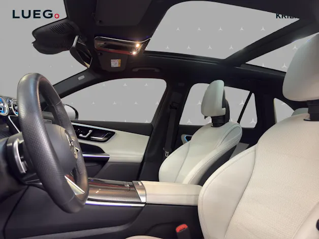 MERCEDES-BENZ GLC 300 4M - AMG / 360 Grad Kamera / Panorama-Dach / Soundsystem