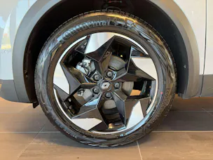 RENAULT Captur 1.8 E-Tech 160 Techno DHT-Automat