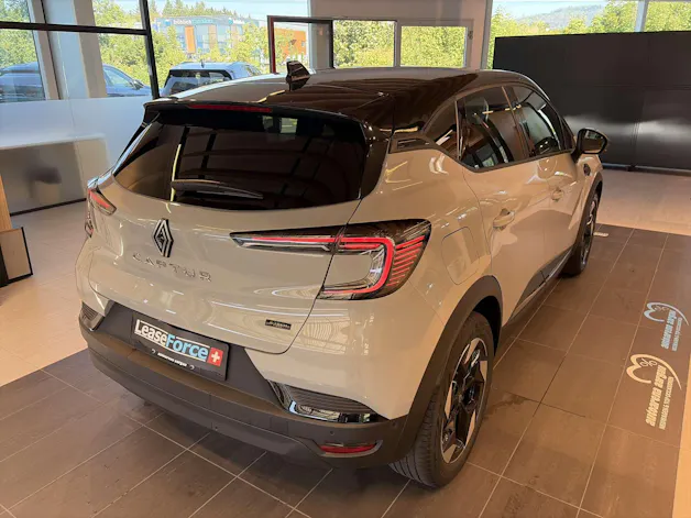 RENAULT Captur 1.8 E-Tech 160 Techno DHT-Automat