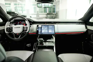 Land Rover Range Rover Sport P635 4.4 V8 SV Edition One Carbon *5 Jahre Werksgarantie*