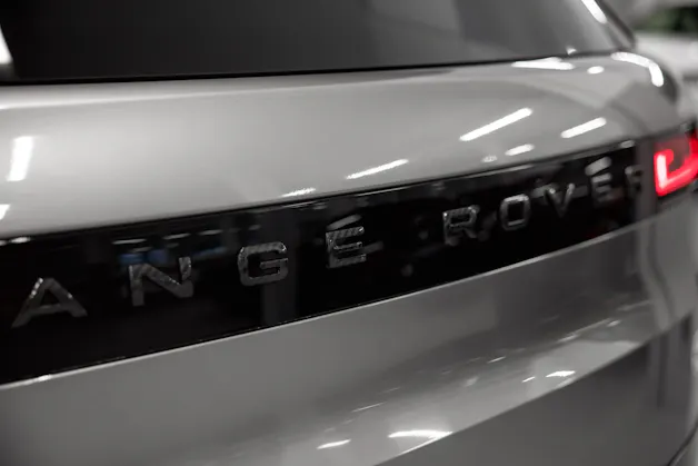 Land Rover Range Rover Sport P635 4.4 V8 SV Edition One Carbon *5 Jahre Werksgarantie*