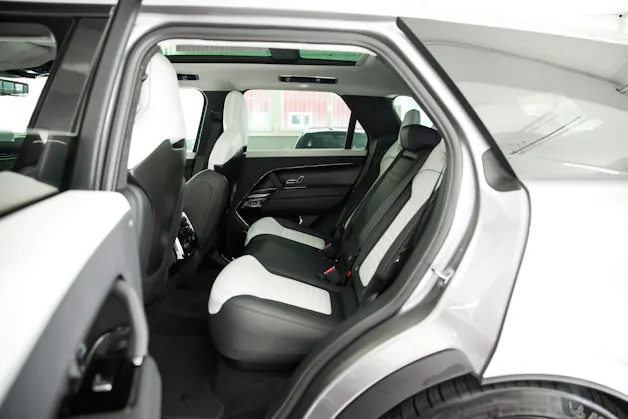 Land Rover Range Rover Sport P635 4.4 V8 SV Edition One Carbon *5 Jahre Werksgarantie*