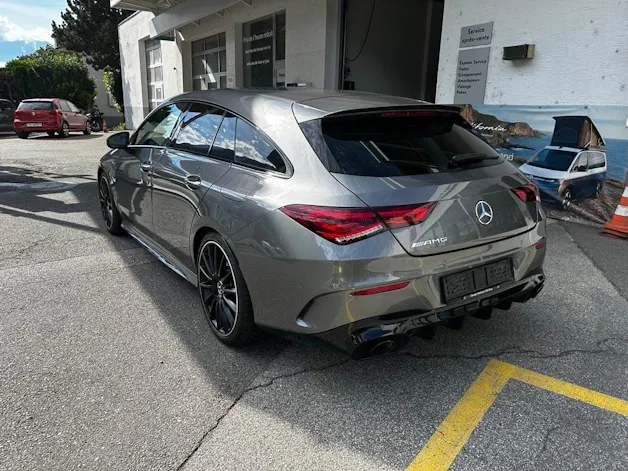 MERCEDES-BENZ CLA Shooting Brake 180 d 7G-DCT AMG Line
