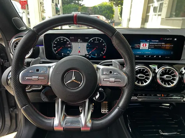MERCEDES-BENZ CLA Shooting Brake 180 d 7G-DCT AMG Line