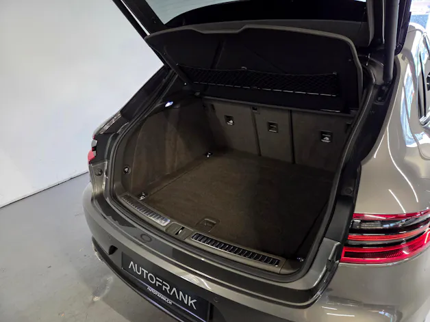 PORSCHE Macan 3.6 V6 Turbo