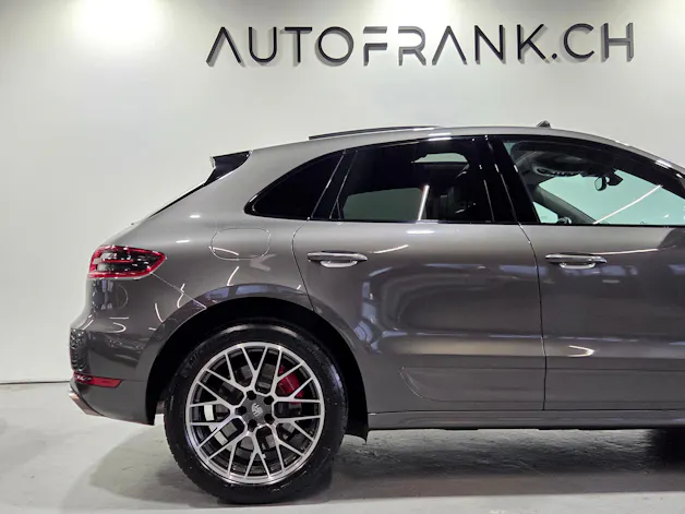 PORSCHE Macan 3.6 V6 Turbo