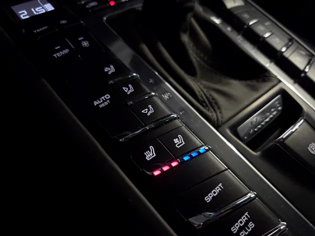 PORSCHE Macan 3.6 V6 Turbo