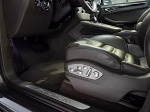 PORSCHE Macan 3.6 V6 Turbo