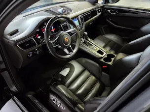 PORSCHE Macan 3.6 V6 Turbo