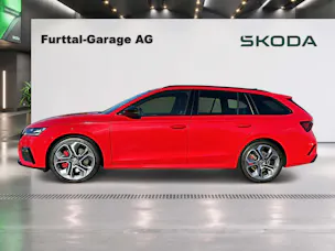 SKODA Octavia Combi 2.0 TSI DSG RS