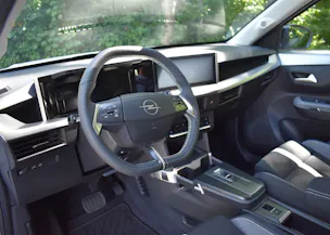 OPEL Frontera 1.2i MHEV GS