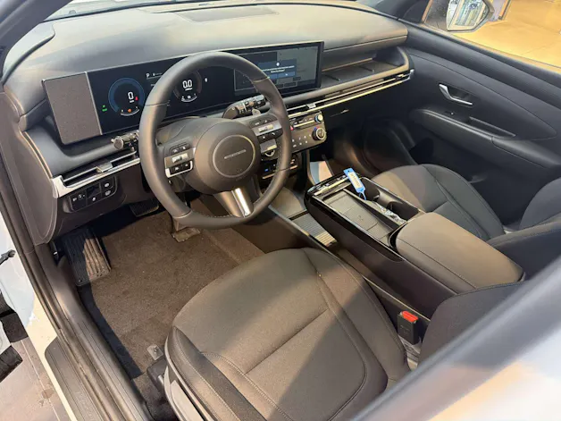HYUNDAI Tucson 1.6 TGDI HEV Black Line Automat