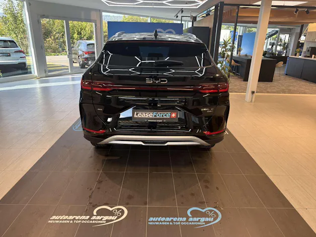BYD Seal U DM-i Design AWD 324PS Automat