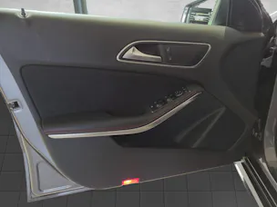 MERCEDES-BENZ A 220 4M AMG W176