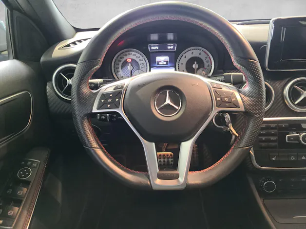 MERCEDES-BENZ A 220 4M AMG W176