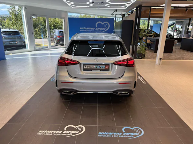 MERCEDES-BENZ A 180 AMG-Line DCT-Automat