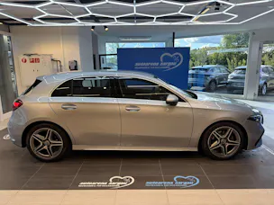 MERCEDES-BENZ A 180 AMG-Line DCT-Automat