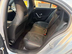 MERCEDES-BENZ A 180 AMG-Line DCT-Automat