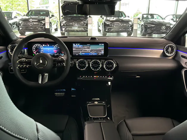 MERCEDES-BENZ A 250 4Matic 8G-DCT
