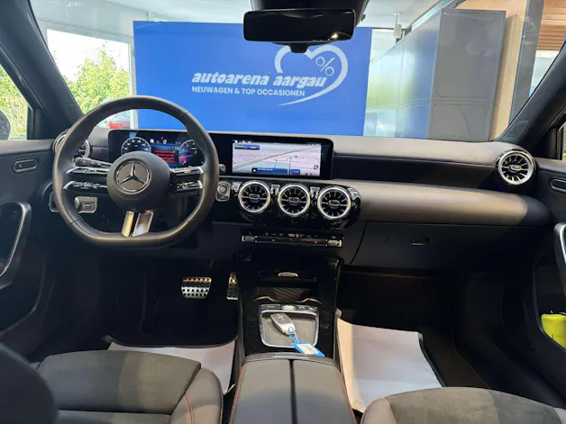 MERCEDES-BENZ A 180 AMG LINE Advanced Plus DCT-Automat