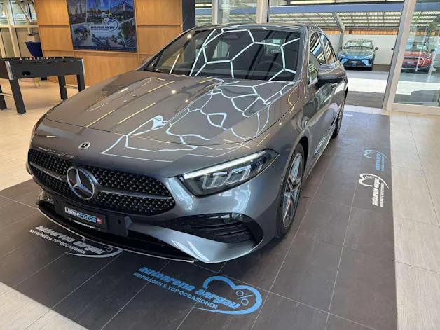 MERCEDES-BENZ A 180 AMG LINE Advanced Plus DCT-Automat