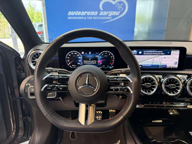 MERCEDES-BENZ A 180 AMG LINE Advanced Plus DCT-Automat