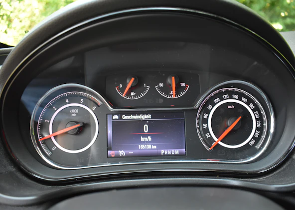 Fahrzeugbild 12