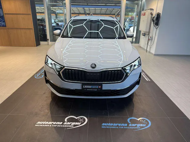SKODA Octavia Combi 2.0 TDi Selection DSG-Automat
