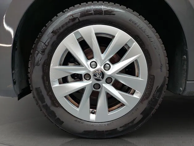 SKODA Fabia 1.0 TSI Selection