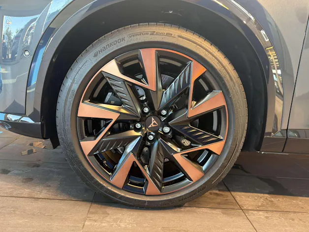 CUPRA Formentor 2.0TSi VZ 333PS 4Drive DSG-Automat