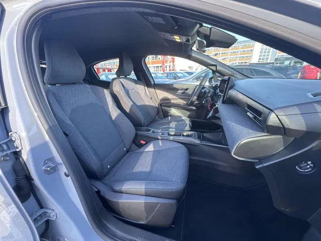 RENAULT Clio 1.2 TCe Evolution NEUES MODELL EDC-Automat