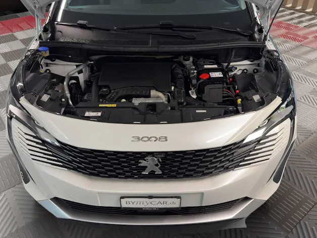 PEUGEOT 3008 1.2 PureTech Allure Pack EAT8