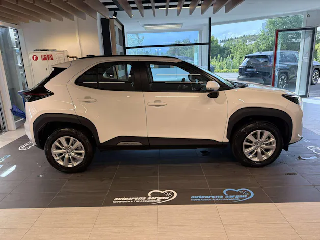 Toyota Yaris Cross 1.5 Comfort e-CVT Automat