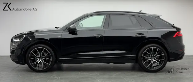 AUDI Q8 55 TFSI S-Line Mythos Black Ed. quattro tiptronic / 360° Kamera / Panoramadach / B&O Sound / Head-Up / Leder / Keyless /