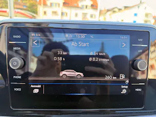 VW T-Roc 1.5 TSI DSG R-LINE *** TOP AUSSTATTUNG ***