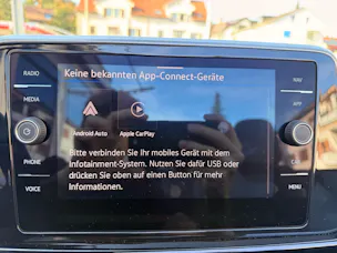 VW T-Roc 1.5 TSI DSG R-LINE *** TOP AUSSTATTUNG ***