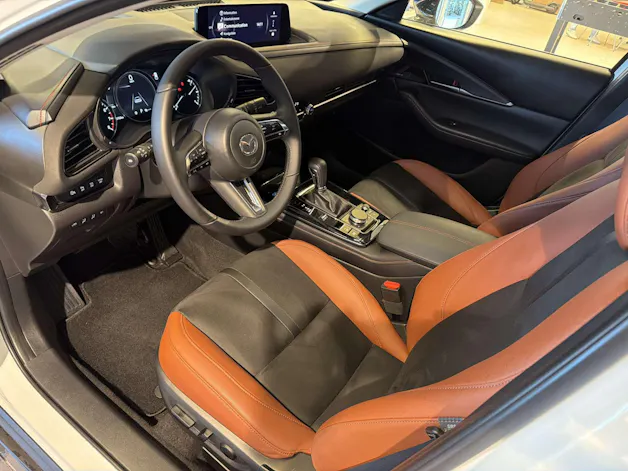 MAZDA CX-30 SKYACTIV-G 140 MHEV Nagisa Automat